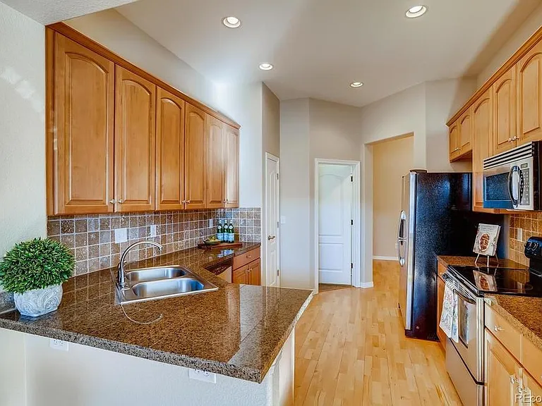 11842 E Fair Ave — Photo 9