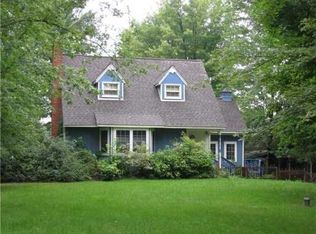 8644 Tuttle Hill Rd, Ypsilanti, MI 48197