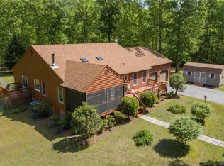 8973 Williams Rd, Spring Grove, VA 23881