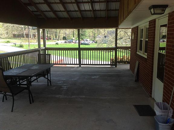 5th image of 525 Highland Dr