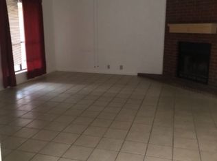 1503 Lindsey Ln W UNIT B, Cleburne, TX 76033