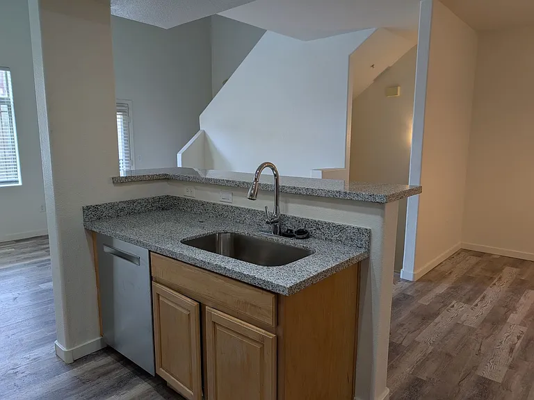 16825 N 14th St #75 — Photo 5