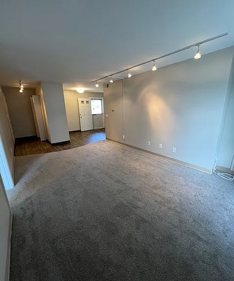Michigan Street Apartment Homes — Photo 18
