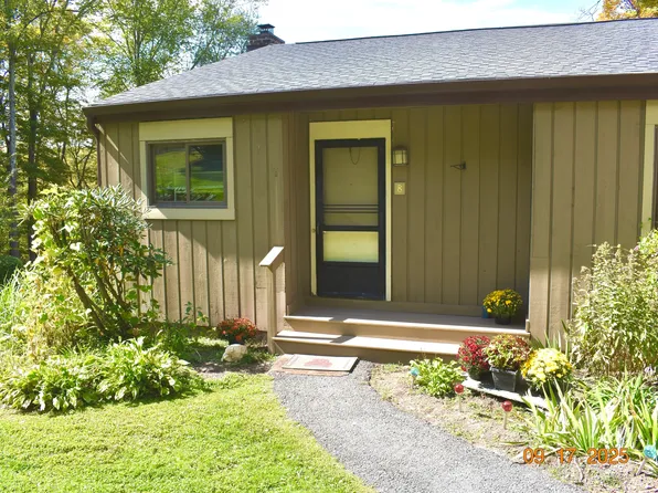 8 Tamarack Lane #8, Woodbury, CT 06798