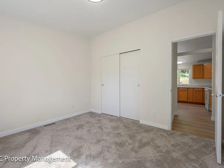 76848 London Rd — Photo 23