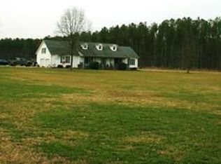 16564 Black Creek Rd, Zuni, VA 23898