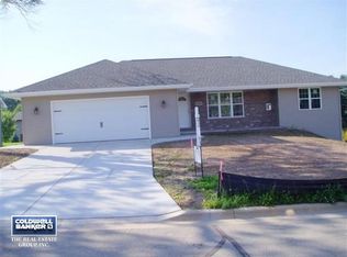 3328 Paula St, Green Bay, WI 54311