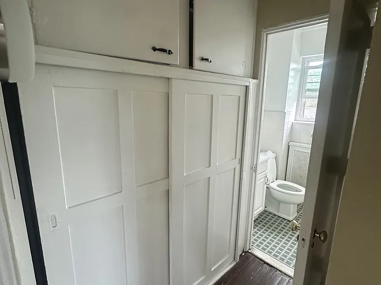 155 W River Streetsuite E #4 — Photo 13
