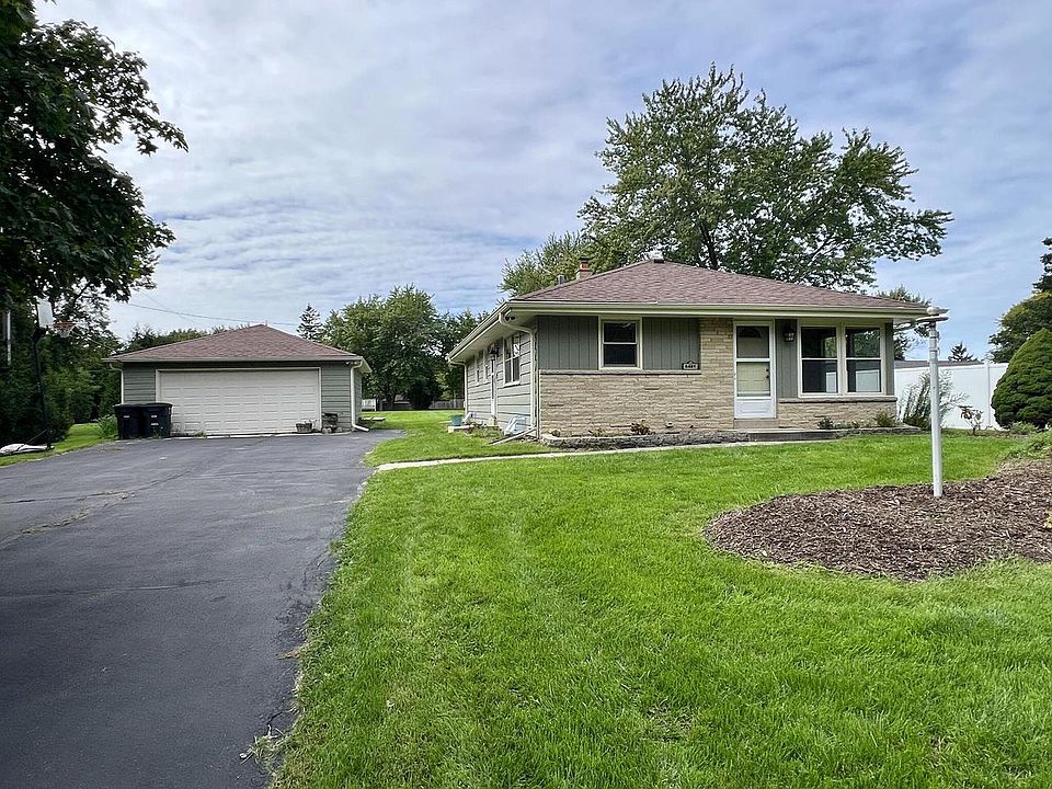 1st image of 8401 S 36th STREET