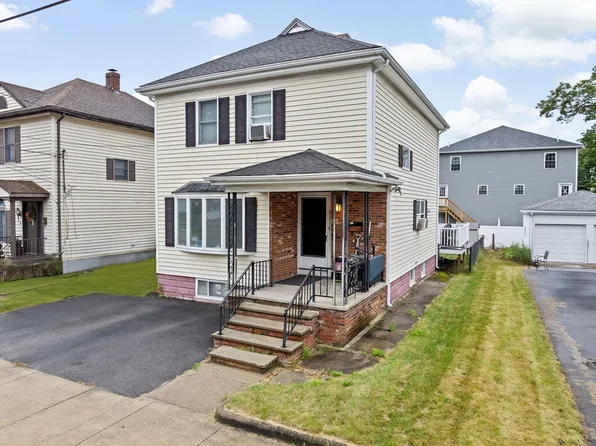 31 Lexington Ave, Attleboro, MA 02703