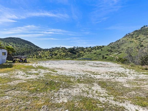 4th image of 10148 Alex Rd