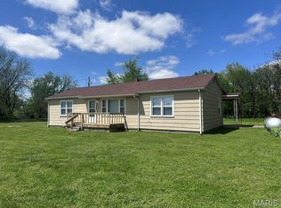 17334 County Road 102, Campbell, MO 63933