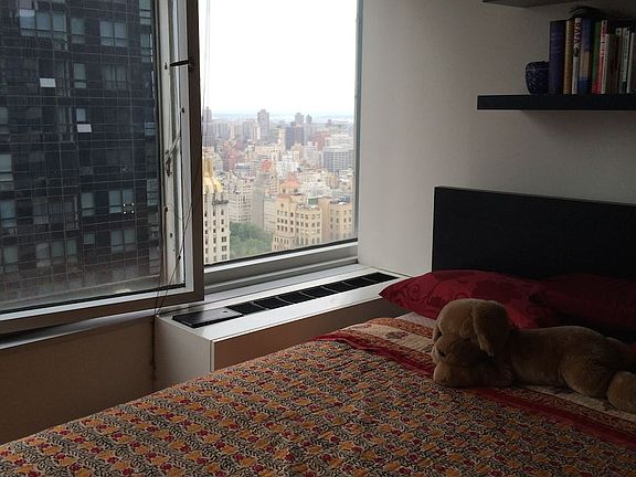 4th image of 150-156 W 56th St APT 4606