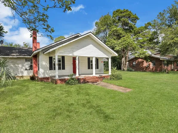 308 Morris St, Glennville, GA 30427