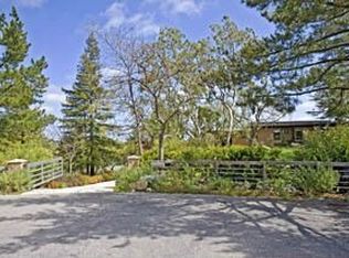 21901 Saddle Peak Rd, Topanga, CA 90290