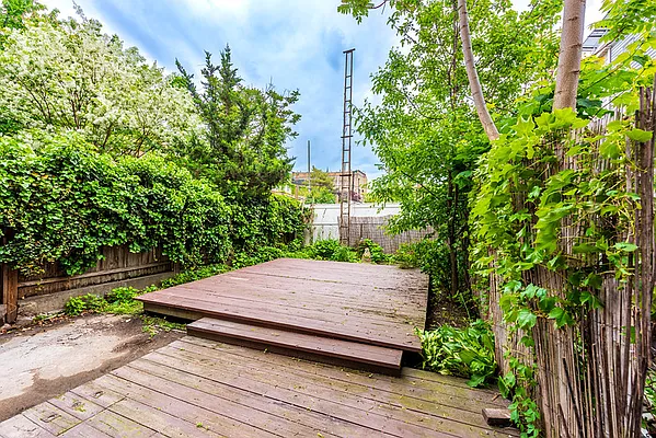 Rented by Corcoran | media 1