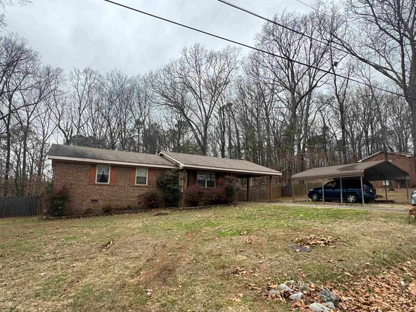 423 Kelly Dr, Russellville, AL 35653