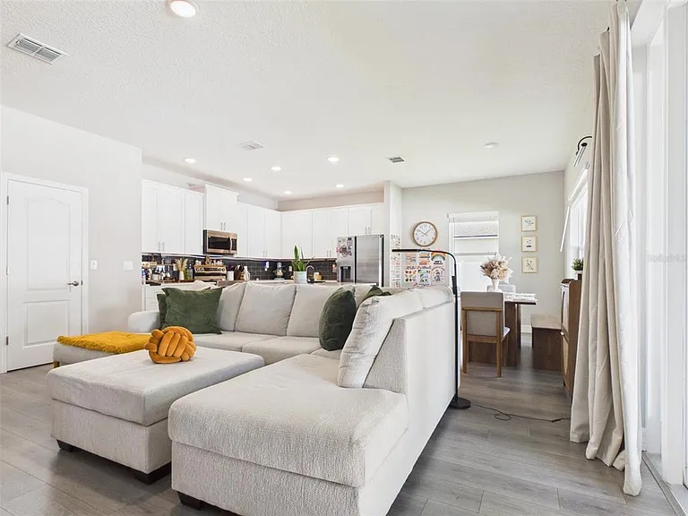 15110 SW 43rd Avenue Rd — Photo 11