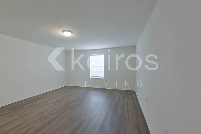18268 Wintergarden Ave — Photo 11