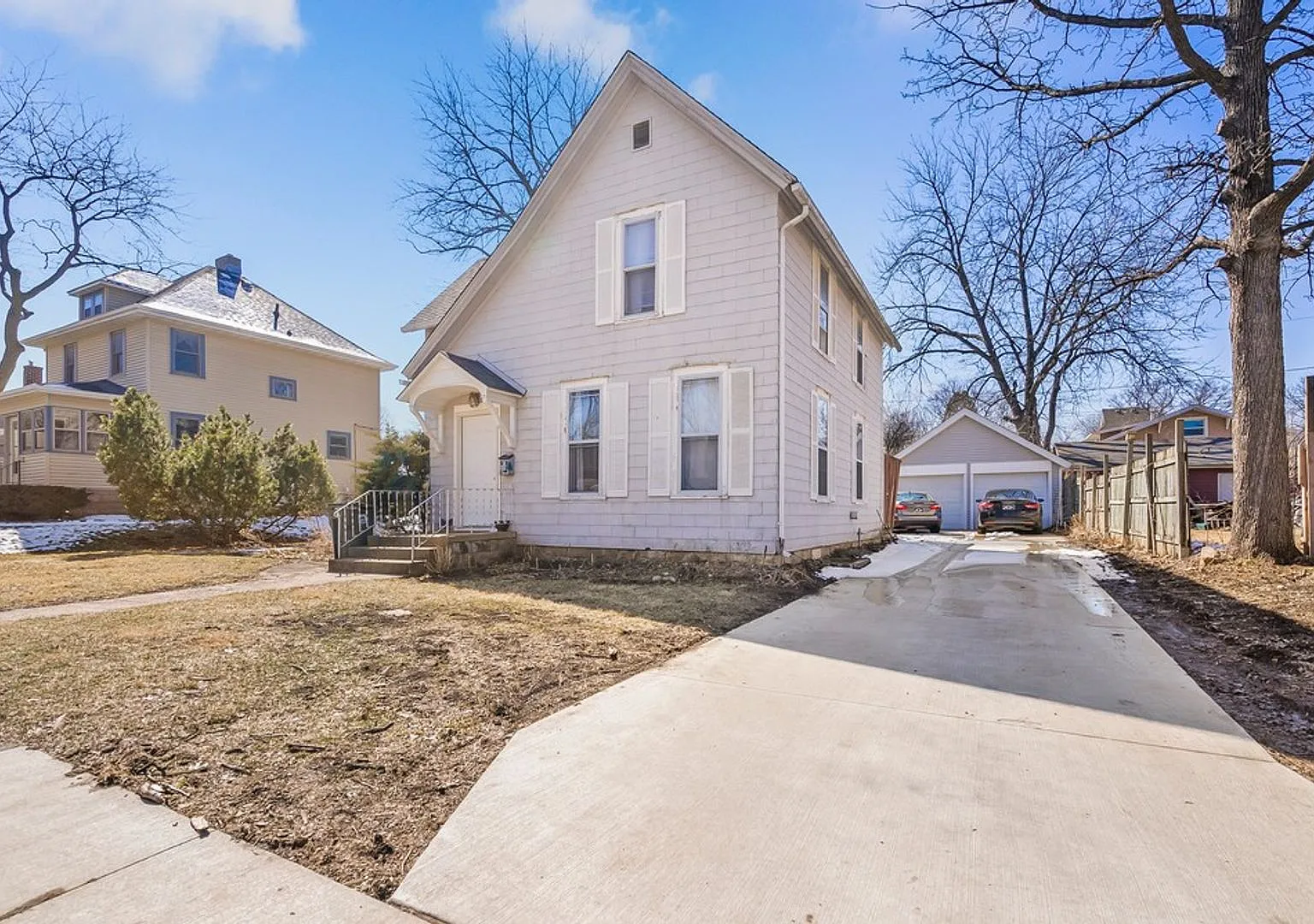 709 Iowa Street — Photo 2