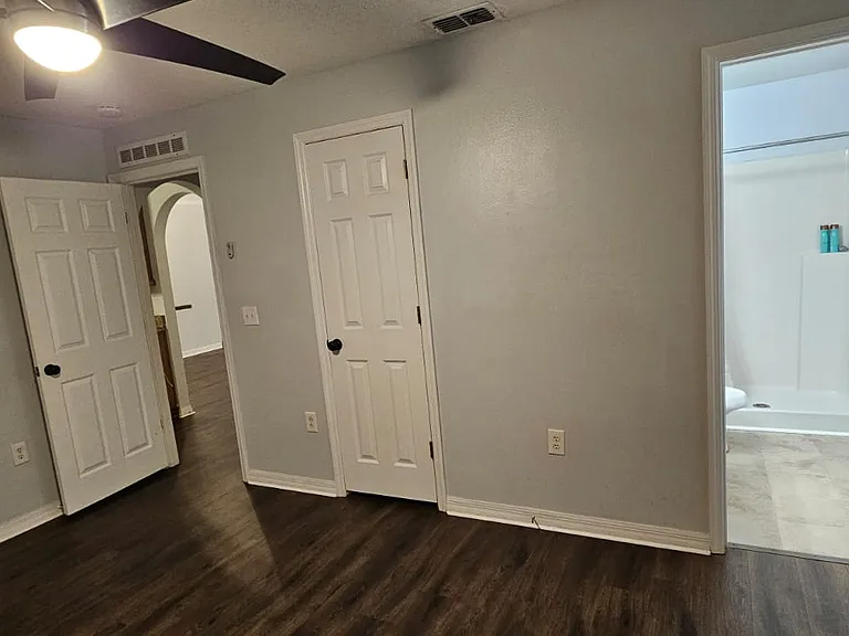 13802 Gentle Woods Ave — Photo 17