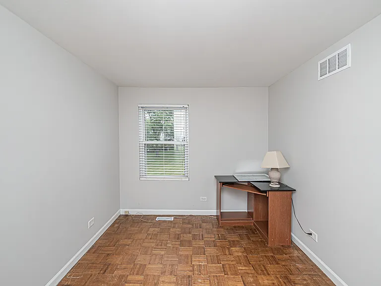 1851 Wellington Pl — Photo 17