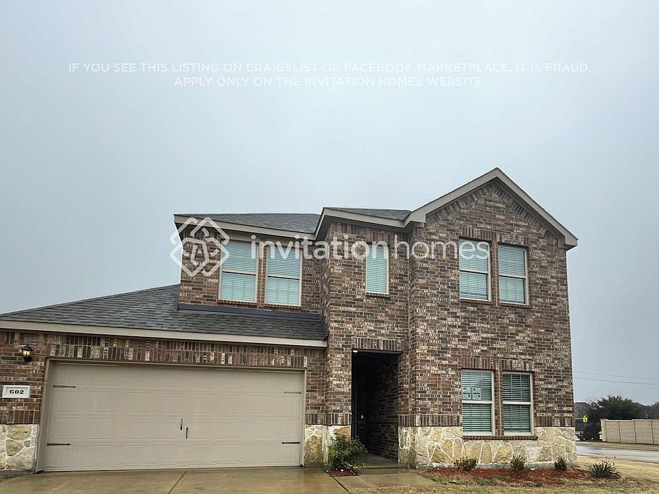 1st image of 602 Clearlake Dr