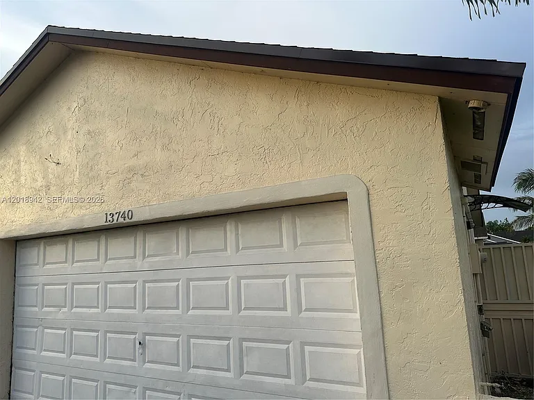 13740 SW 282nd St #1 — Photo 2