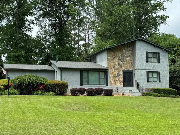 4036 Winding Valley Dr SE, Smyrna, GA 30082