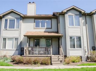 11 Harrier Cir, Rochester, NY 14623