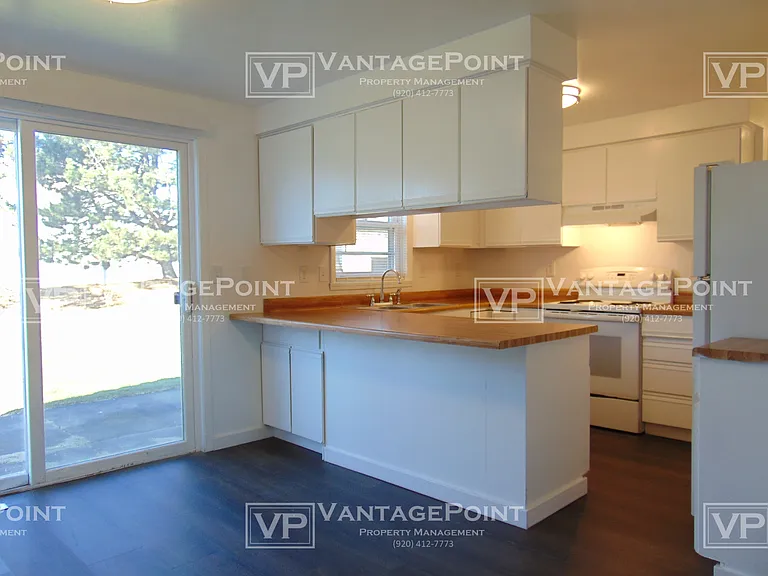 411 Kelly Jo Dr — Photo 2
