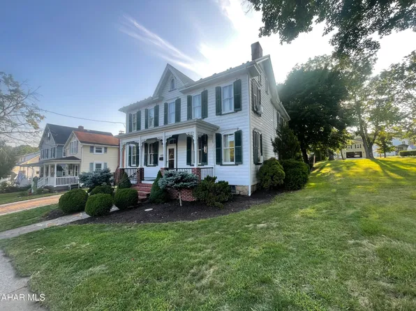 432 S Richard St, Bedford, PA 15522