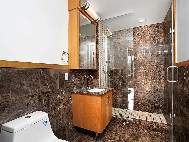 161 E 110th St #4K — Photo 8