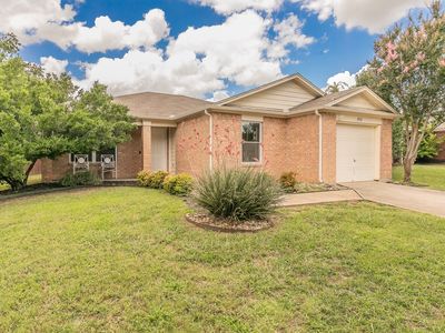 8532 Gatlinburg Dr, Fort Worth, TX, 76123