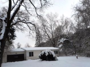 1117 Isabel Dr, Algonquin, IL 60102