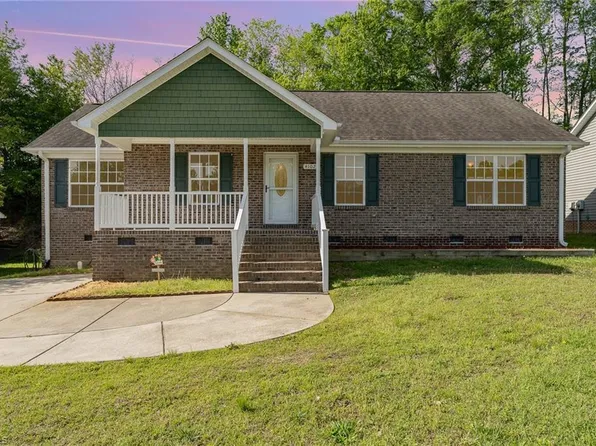 4102 Rev Williams Dr, Greensboro, NC 27401