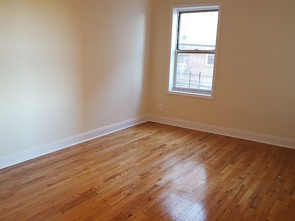 3rd image of 3324 77th St #E2