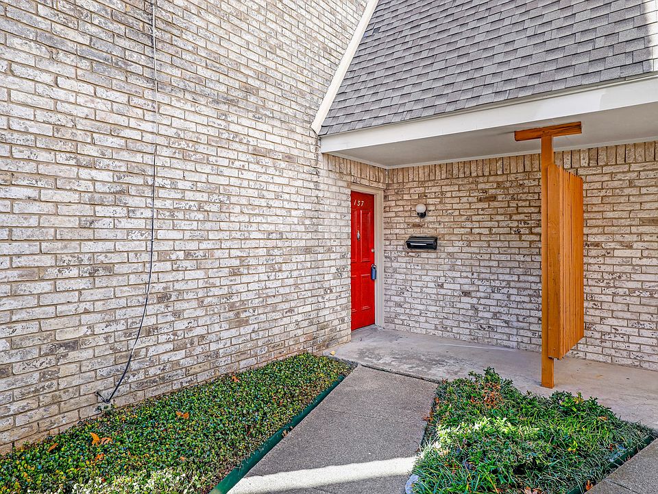1st image of 137 Trellis Pl