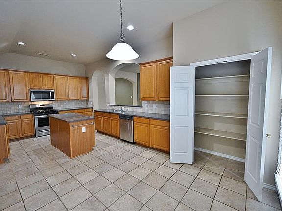 5th image of 4501 Bonnywood Dr
