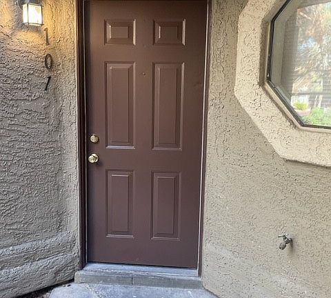 2nd image of 5048 S Rainbow Blvd #101