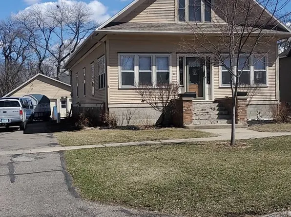 50 N 2nd Ave E, Hartley, IA 51346