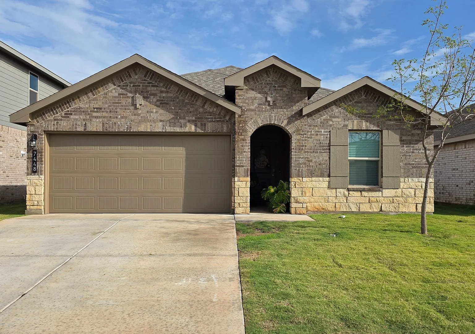 For Lease - Georgeous 4/2.5/2 In Terra Vista — Photo 1