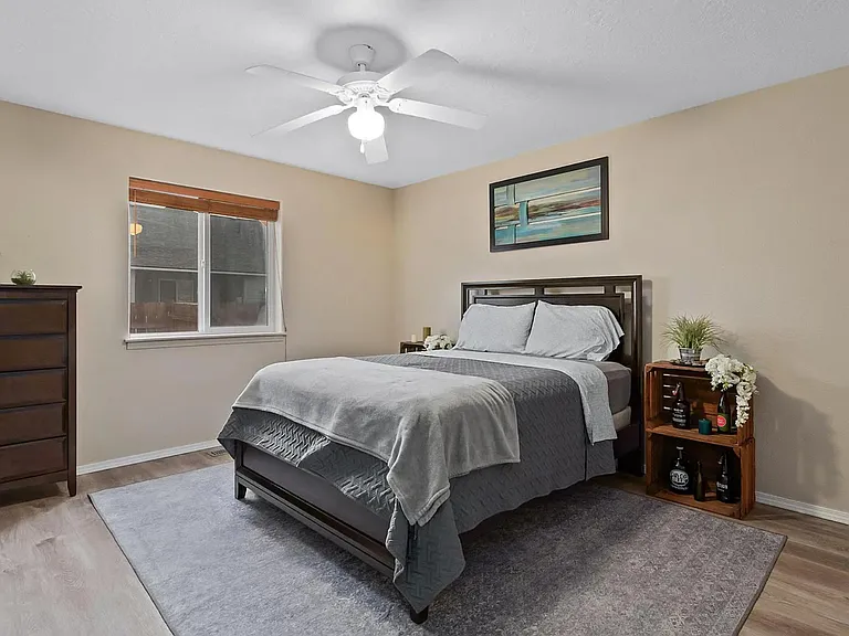 1043 NW Kloe St — Photo 10