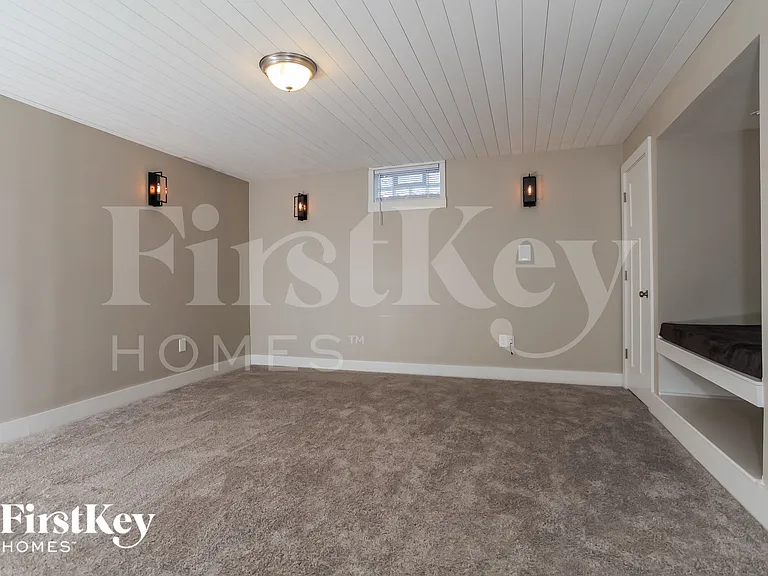 3962 Snowcreek Dr — Photo 7