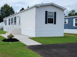 103 Stonehedge Dr, Weedsport, NY 13166