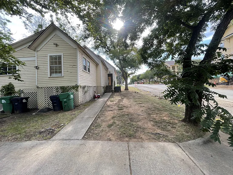 424 Fry St #A — Photo 67