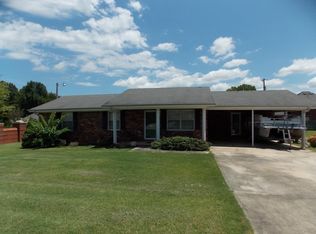 707 Firestone Ave, Muscle Shoals, AL 35661