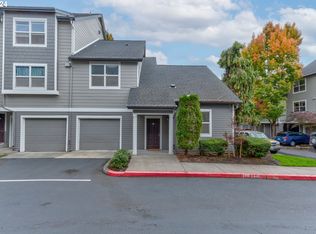 729 SE Fairwinds Loop, Vancouver, WA 98661