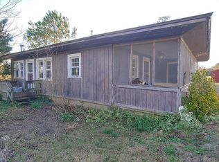 956 Nc Highway 32 S, Plymouth, NC 27962