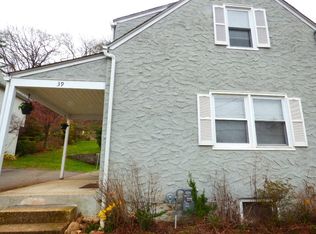 39 Pemberwick Rd, Greenwich, CT 06831